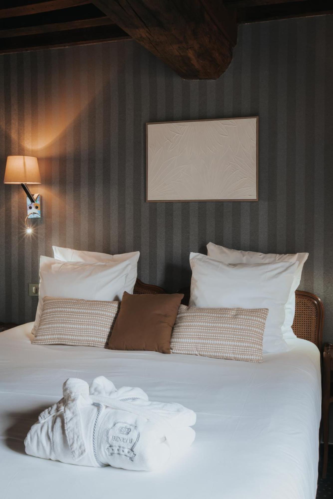 Hotel Henry II Beaune Centre Ngoại thất bức ảnh